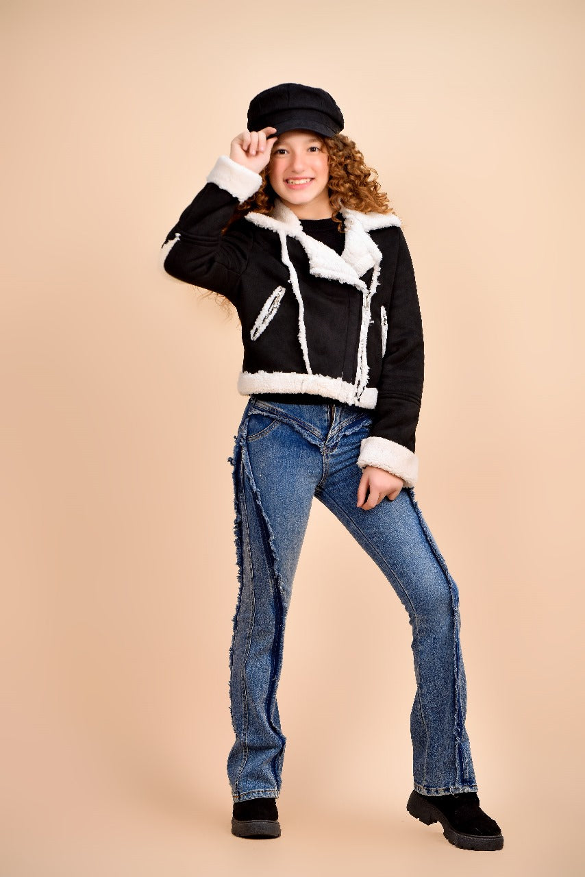 fur trim on the collar jacket