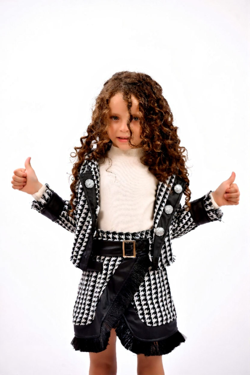 two-piece girls’ set